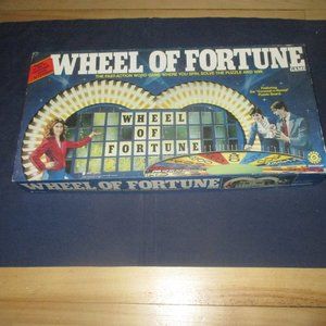 Vintage! Wheel of Fortune Board Game (Pressman, 1985) Based on the hit TV Show